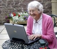 Обучение компьютерной грамотности неработающих пенсионеров